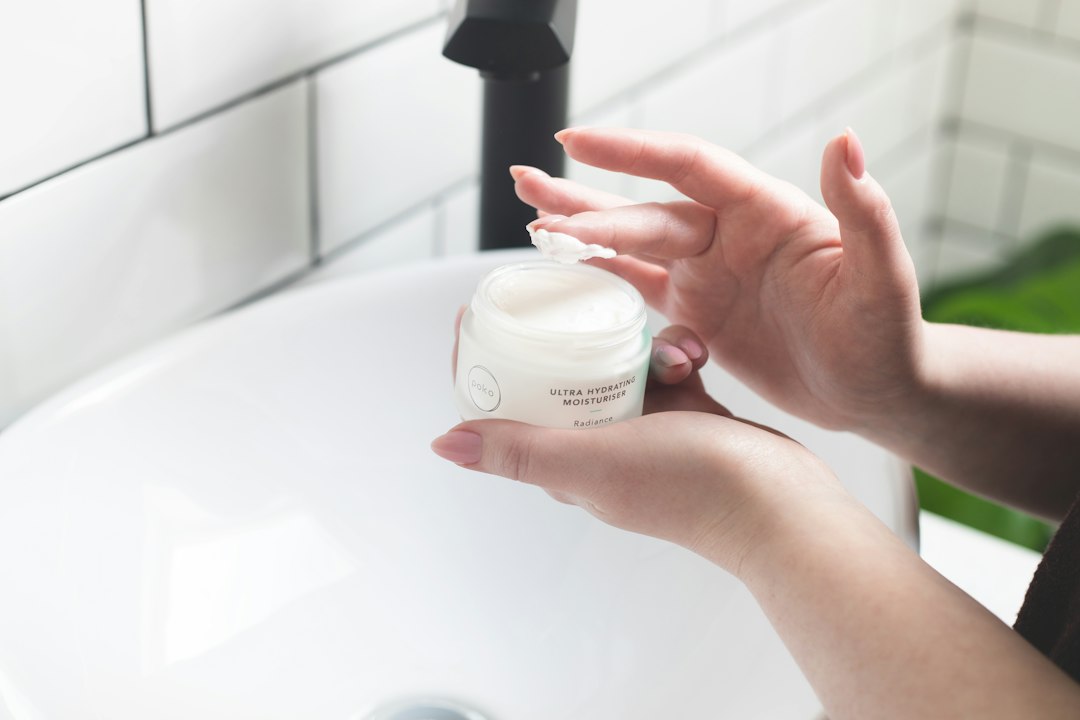 How to Create a Skincare Routine for Sensitive Mature Skin