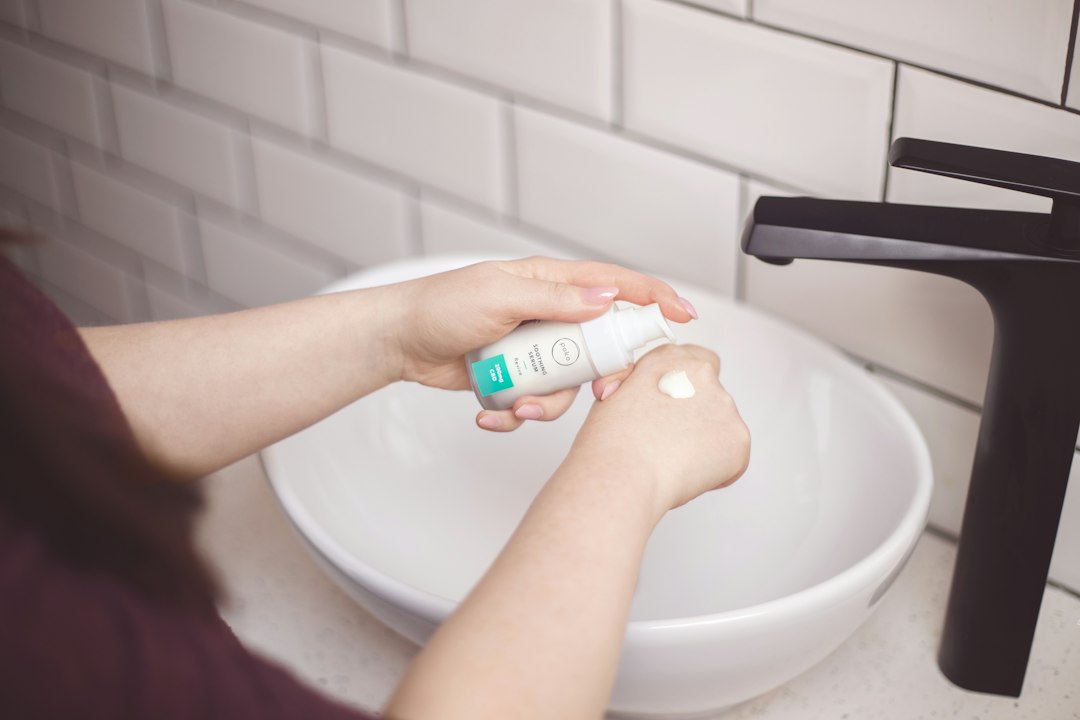How to Introduce Active Ingredients Without Irritating Your Skin